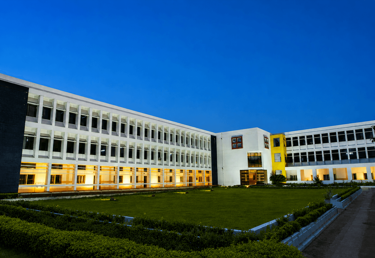 St. Peter's Institute of Pharmaceutical Sciences campus — Hanumakonda